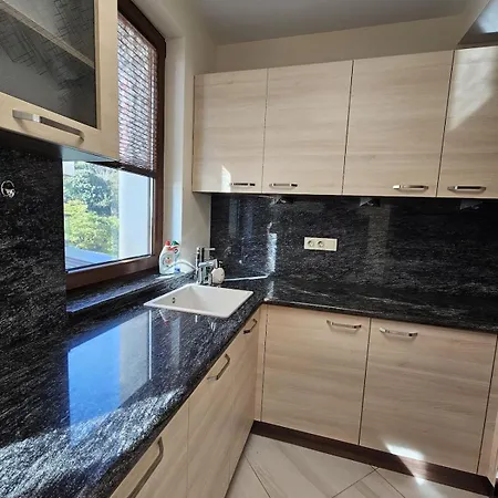 Seaview 2 Bedroom With Swimming Pool & Pkg Apartment Varna