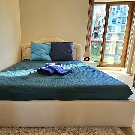 Apartment Seaview 2 Bedroom With Swimming Pool & Pkg